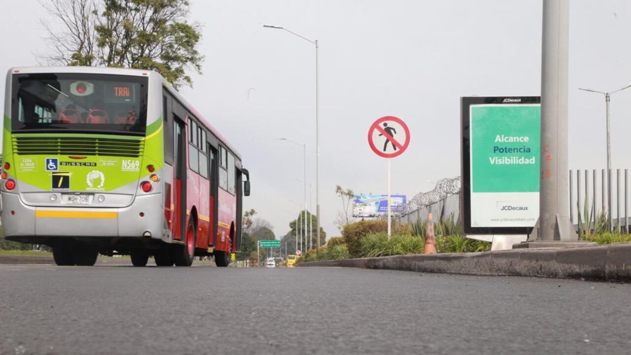 Grupo Ecopetrol y Aeropuerto El Dorado inauguran primer tramo vial pavimentado con plástico reciclado