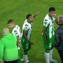 Los jugadores le dieron indicaciones a Autuori para que hiciera otros cambios.