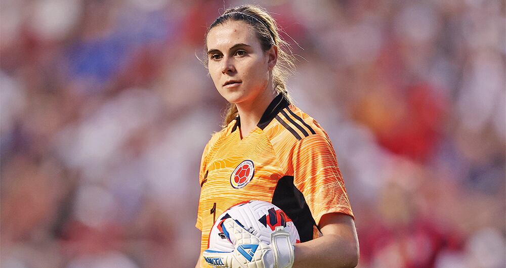 Catalina Pérez Jaramillo es una futbolista colombiana que juega como portera en el Real Betis de la Primera Iberdrola de España y en la selección nacional de su país