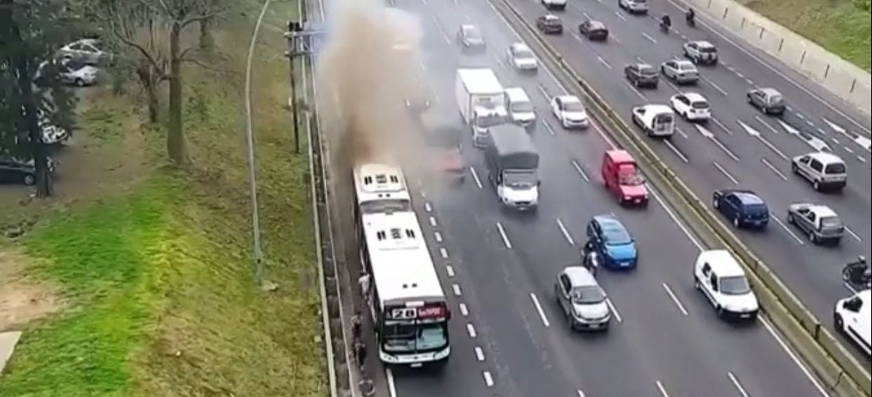 El trafico estuvo suspendido por más de 1 hora