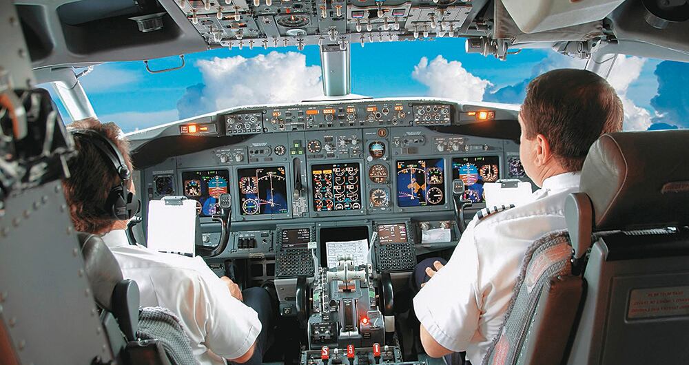 Cerca de 1.300 pilotos se podrían ver afectados por el pasivo pensional que no ha sido cubierto. En la actualidad, hay 7.000 pilotos con licencias expedidas por la Aerocivil. De ellos, 2.500 están activos.