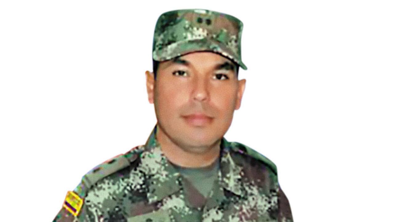 El general Jorge Romero fue llamado a calificar servicios.