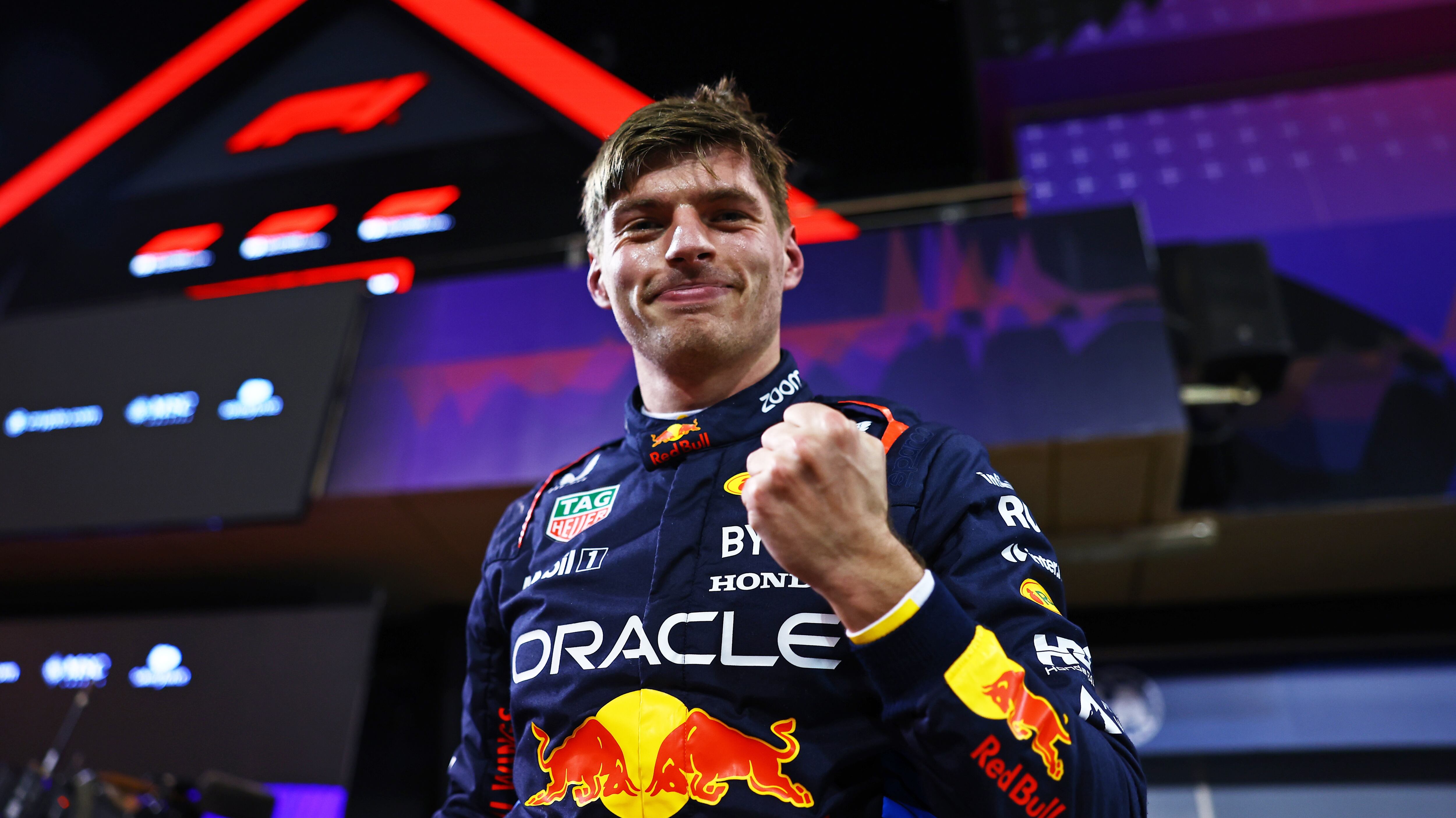 Los focos del mundo apuntan a Max Verstappen.