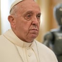 Francisco se refirió a la inteligencia artificial como un conjunto de sistemas con influencia directa en la vida cotidiana. (imagen de referencia hecha con IA)