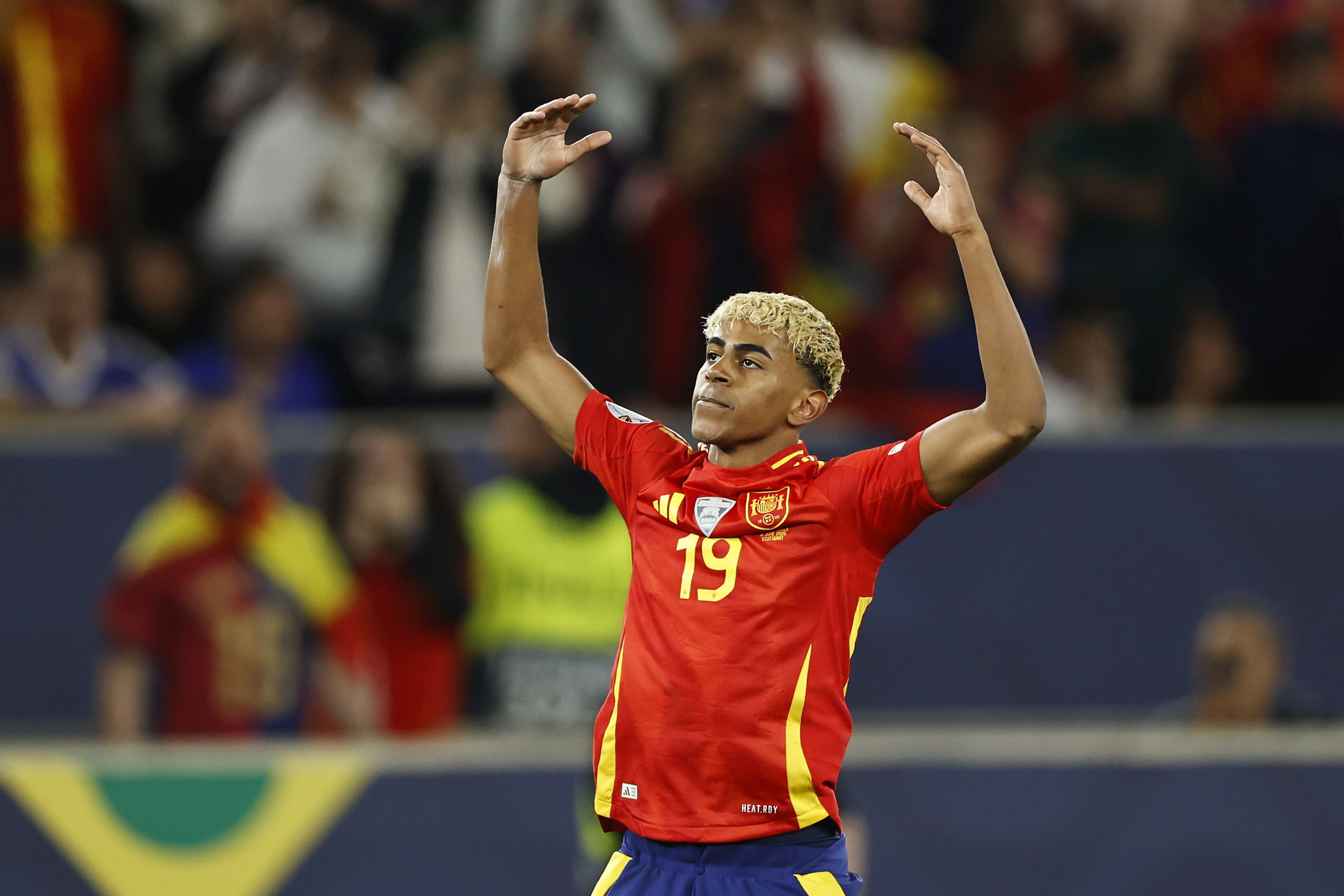 STUTTGART - Lamine Yamal of Spain celebrates the 3-0 during the UEFA Nations League semifinal match Spain v. France at the Stuttgart Arena on June 5, 2025 in Stuttgart, Germany. ANP | Hollandse Hoogte | MAURICE VAN STEEN (Photo by ANP via Getty Images)