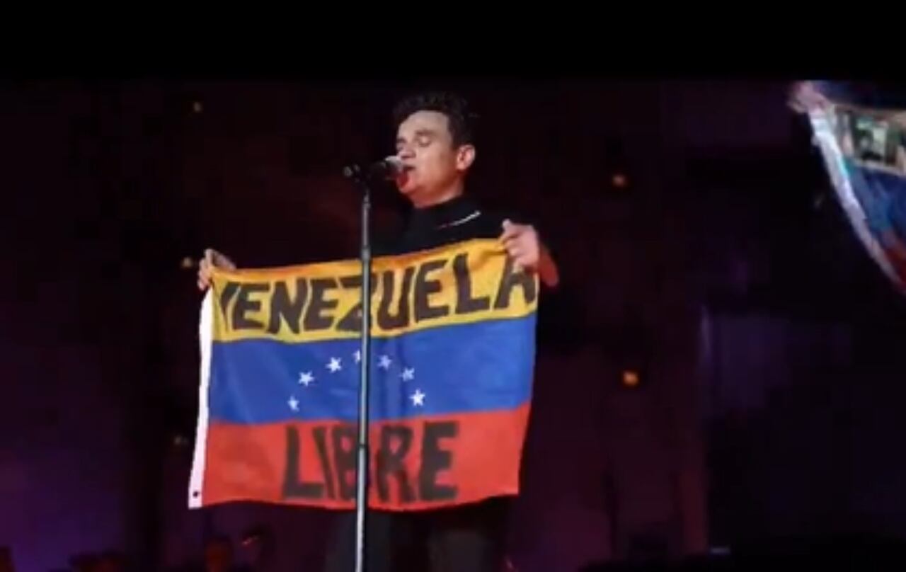 Dangond se quebró al hablar de Venezuela.