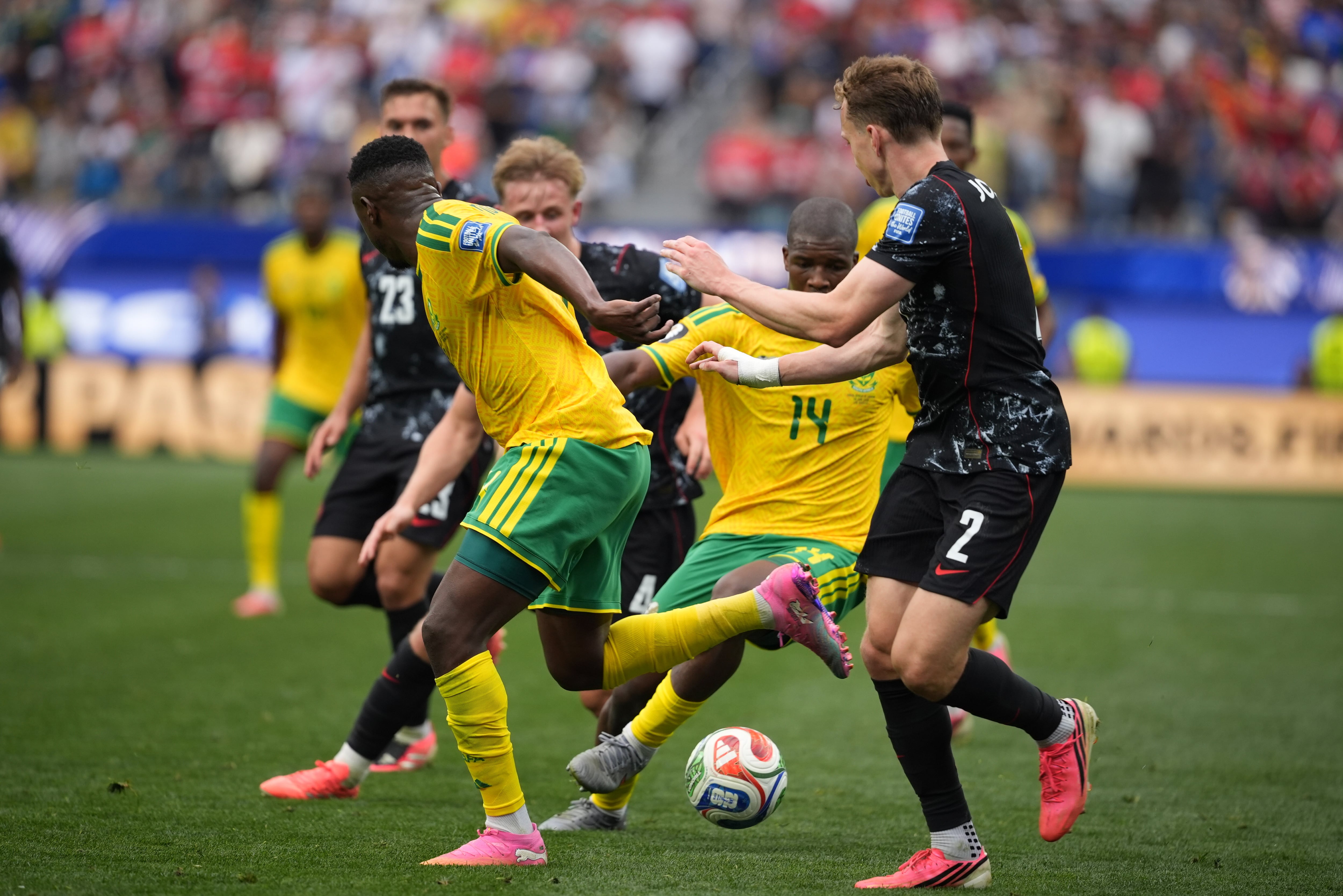 El encuentro entre Sudáfrica y Canadá quedó 0-1 a favor de los Canucks