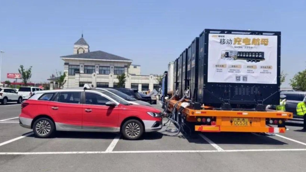 Los camiones de carga son la alternativa estimada por China para garantizar energía a los vehículos eléctricos en carretera.
