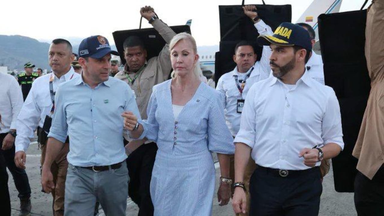 Abelardo De La Espriella estuvo en Cali atendiendo la emergencia.