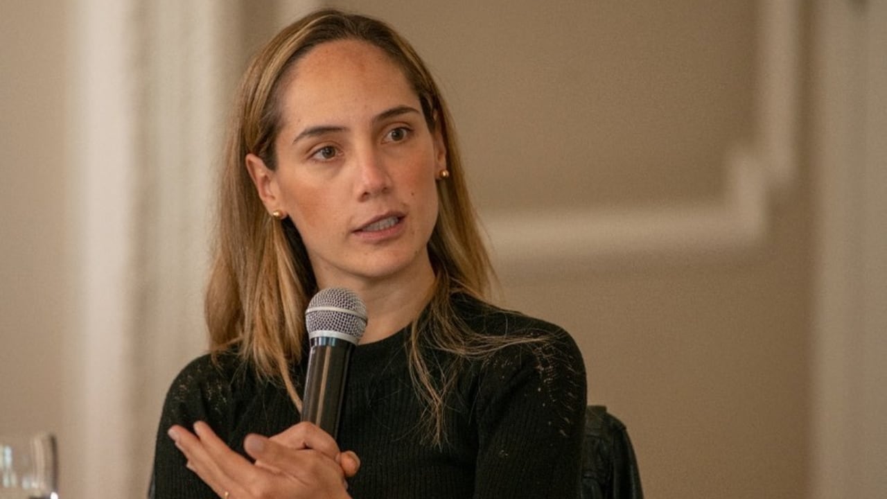 La periodista Camila Zuluaga denunció seguimientos en contra de ella y su familia.