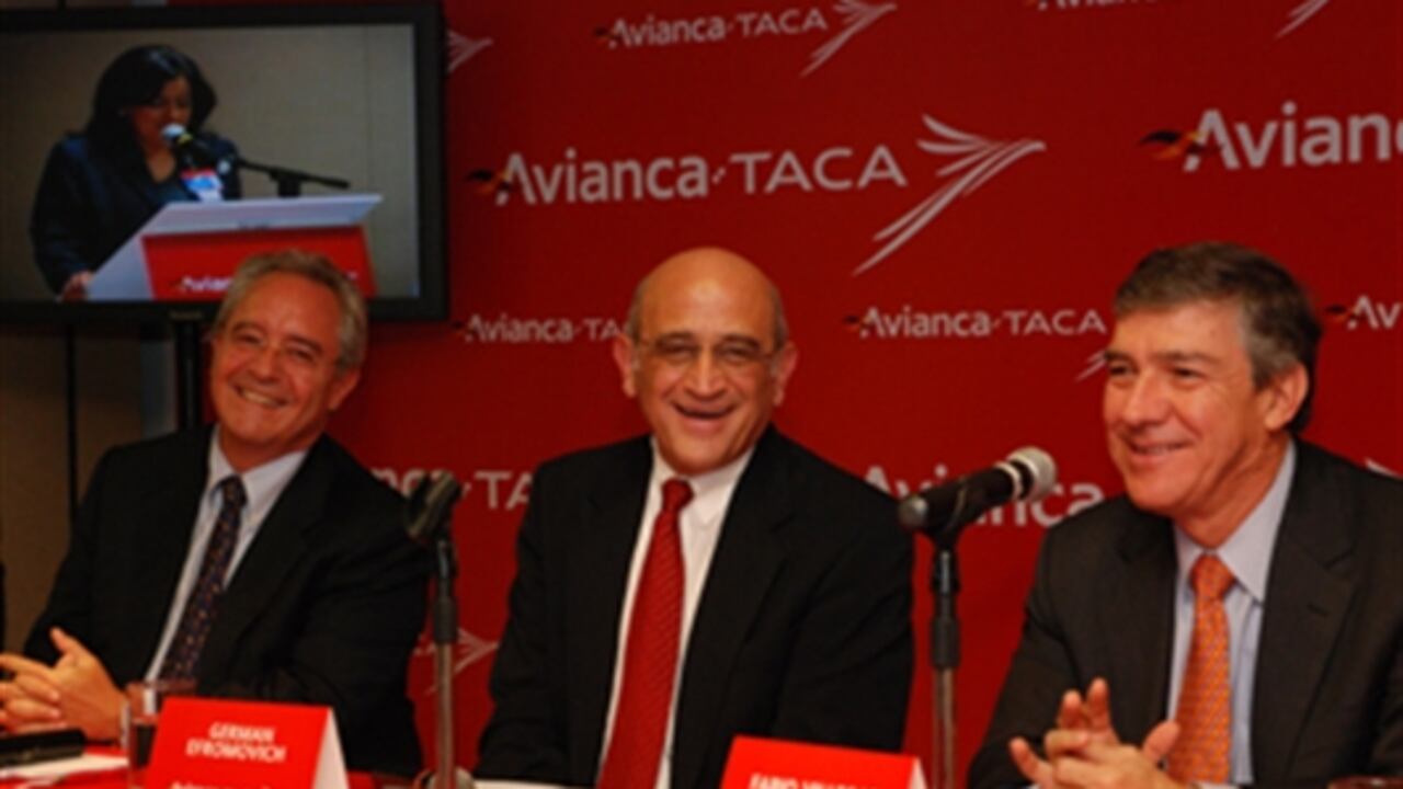 Roberto Kriete, Presidente de la Junta Directiva de la nueva organización, Germán Efromovich, propietario de Synergy Aerospace Corp. (accionista mayoritario de Avianca) y Fabio Villegas Ramírez, Presidente Ejecutivo de la nueva apuesta.