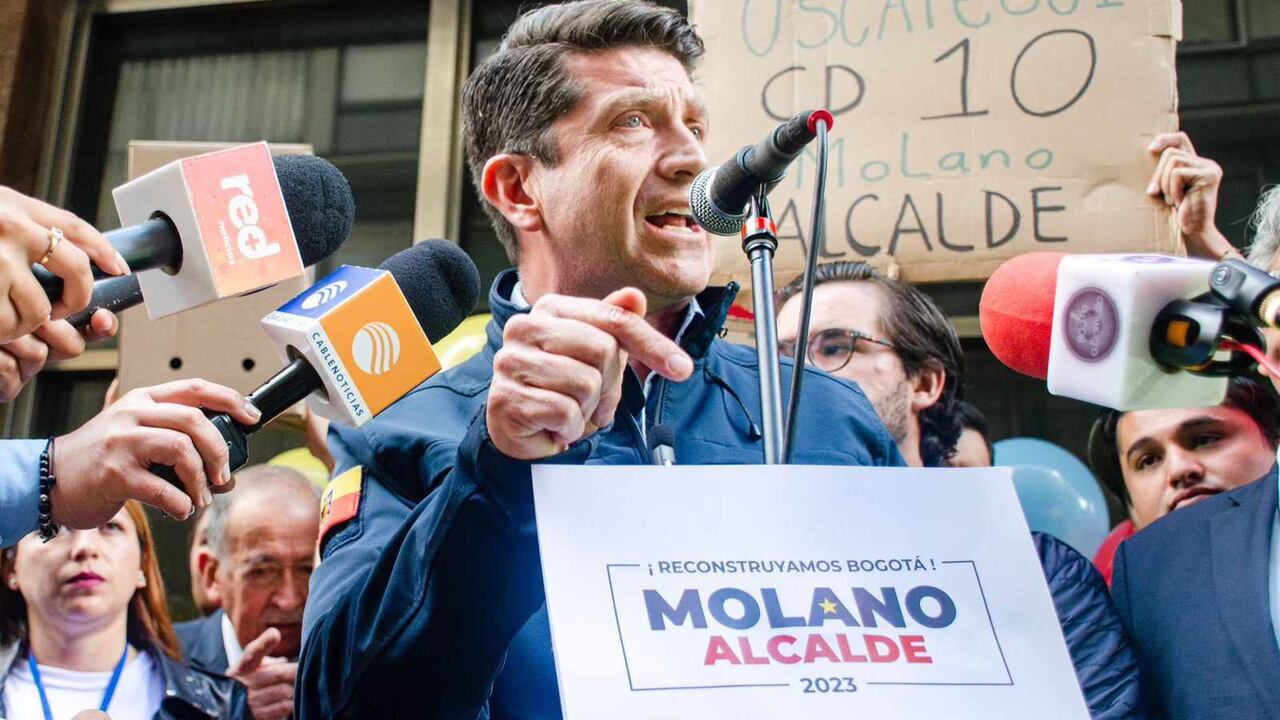 Diego Molano inscribió su candidatura a la Alcaldía de Bogotá