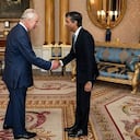 Rishi Sunak advirtió que deberá tomar "decisiones difíciles" para corregir los "errores".