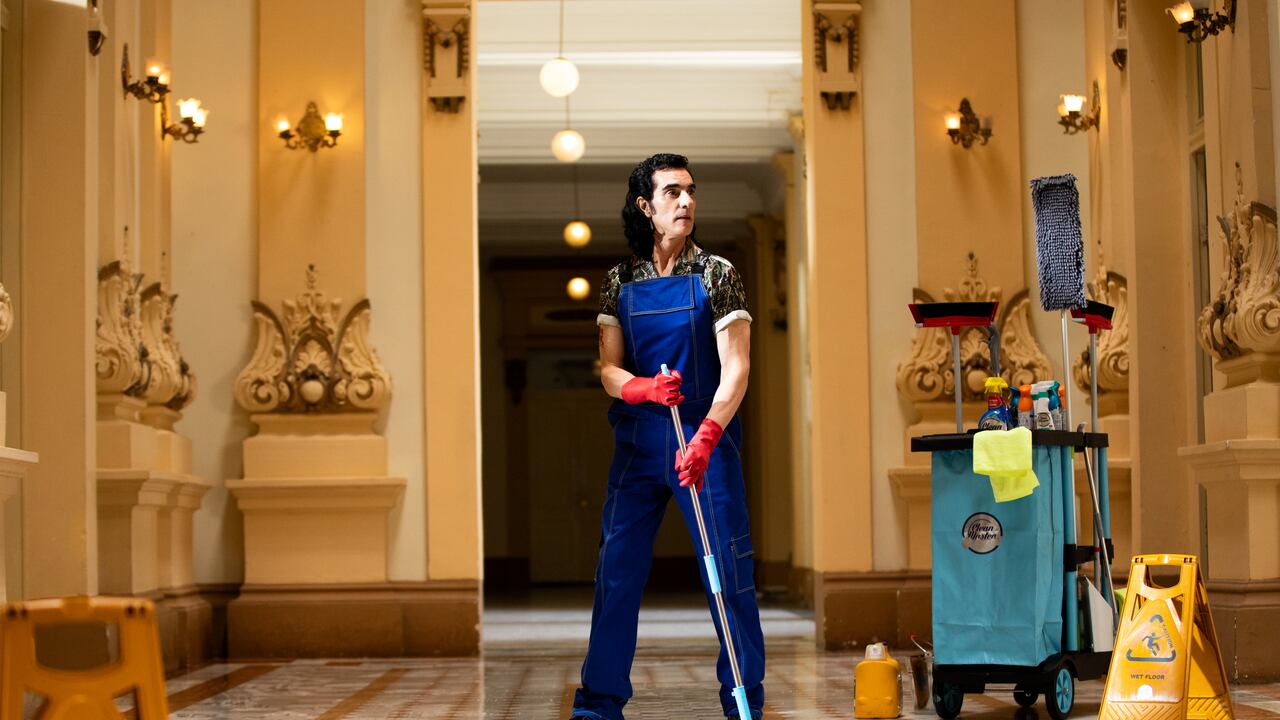 Miguel Varoni vuelve más escamoso que nunca.