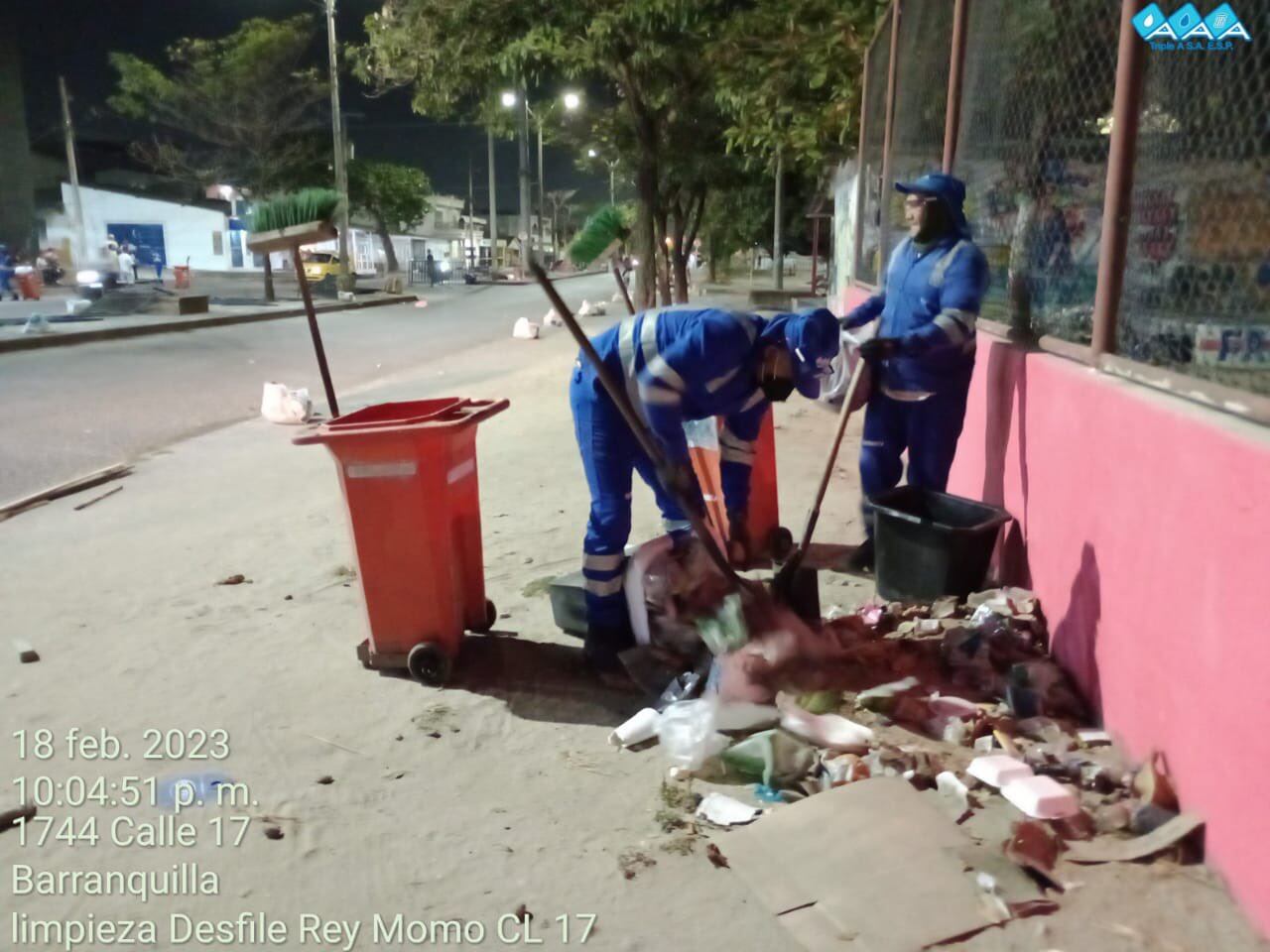 Después del Carnaval de Barranquilla, la ciudad debe ser limpiada para recoger los desechos productos de las fiestas