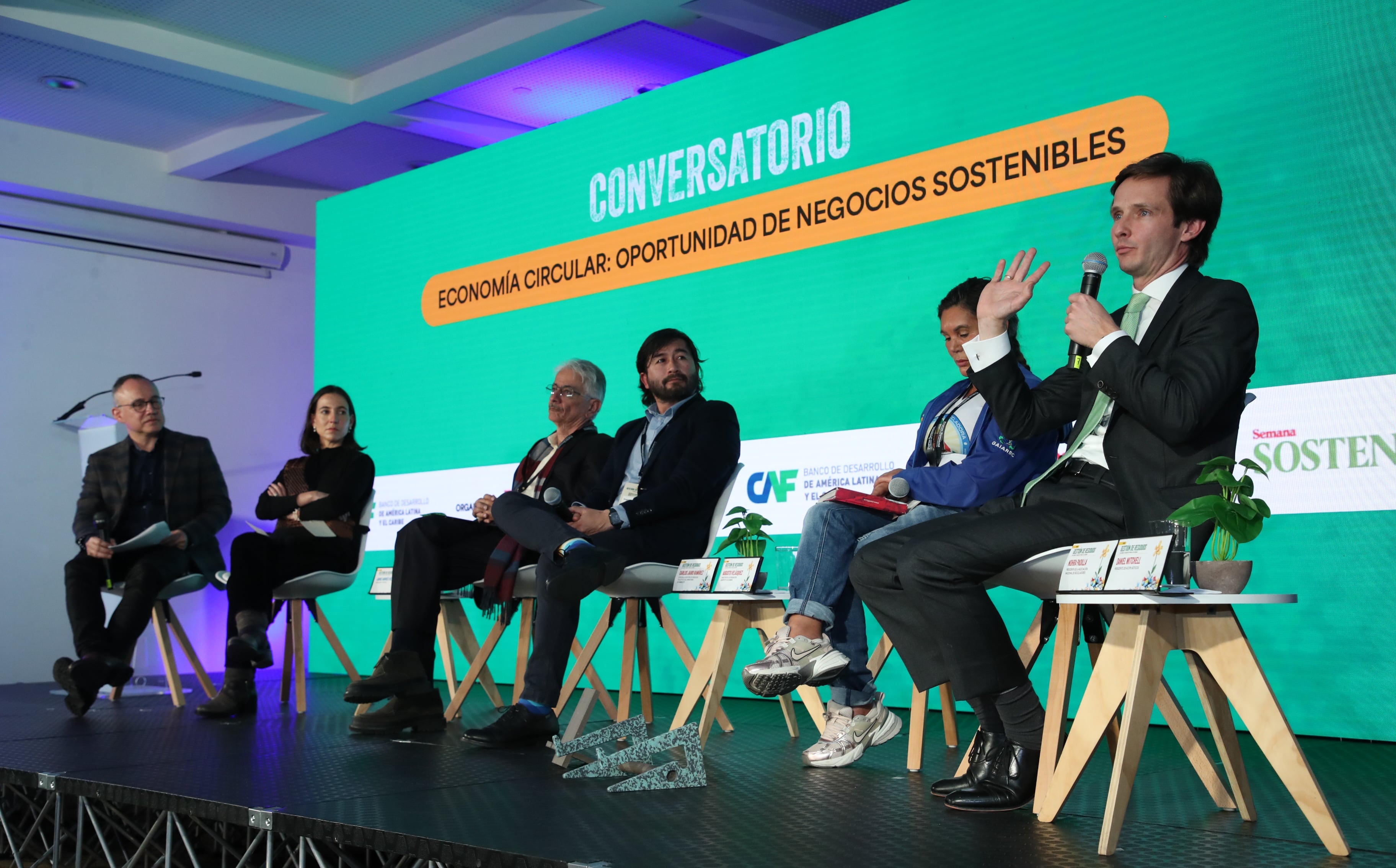 Foro ‘Gestión de residuos: un debate urgente para Colombia’