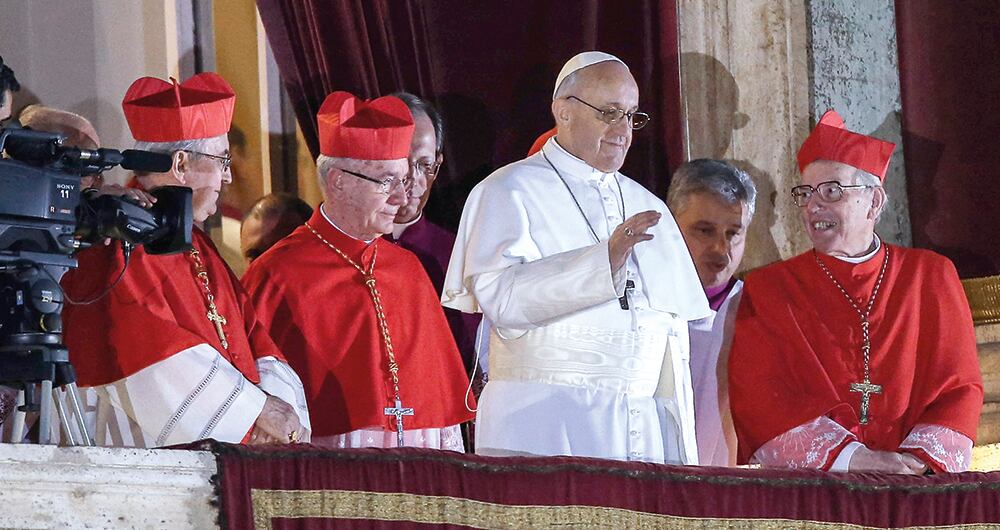 Con su labor como arzobispo de Buenos Aires se mostró ante la Iglesia católica. 