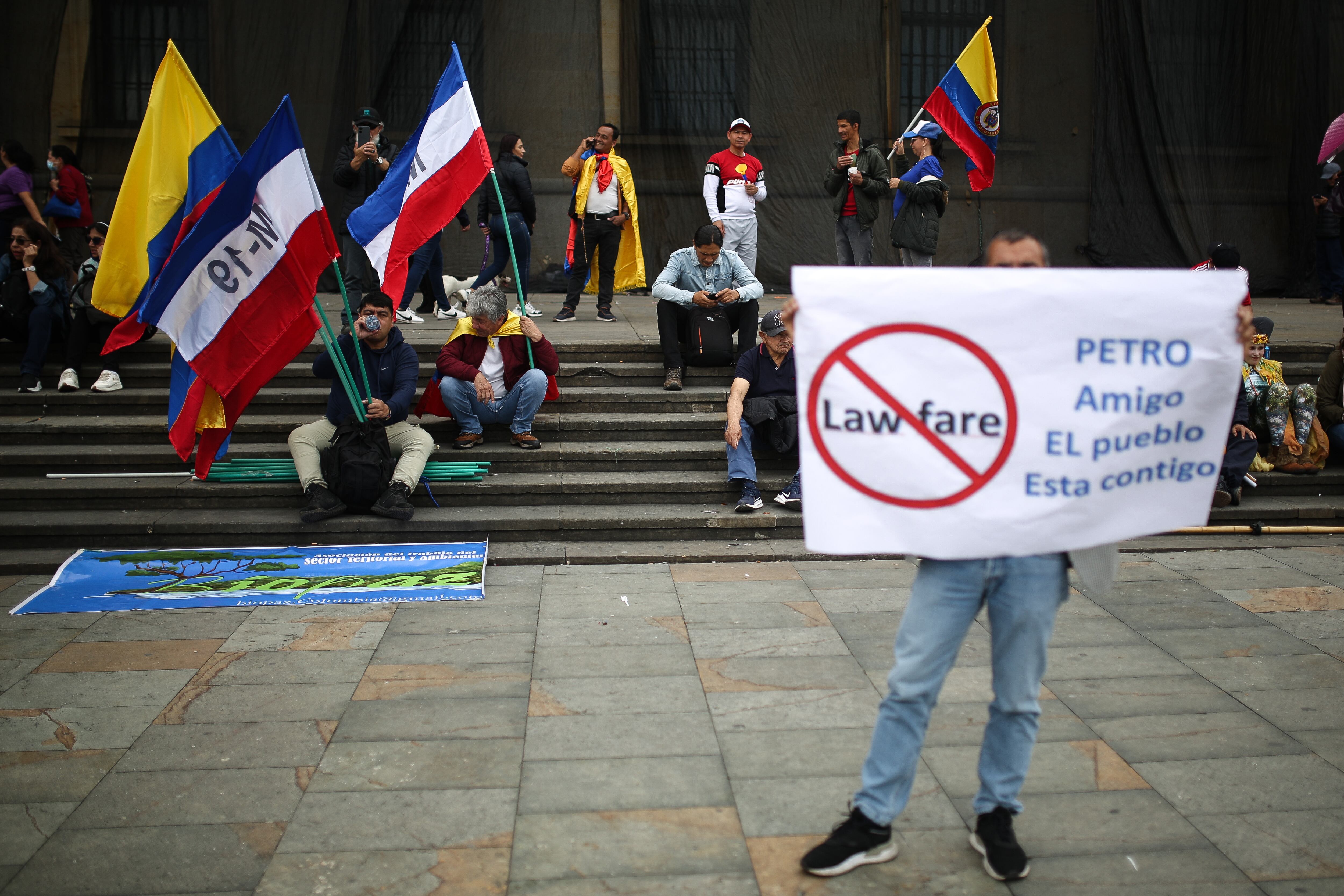 Marchas convocadas por el Presidente Gustavo Petro, elección de Fiscal
Fecode