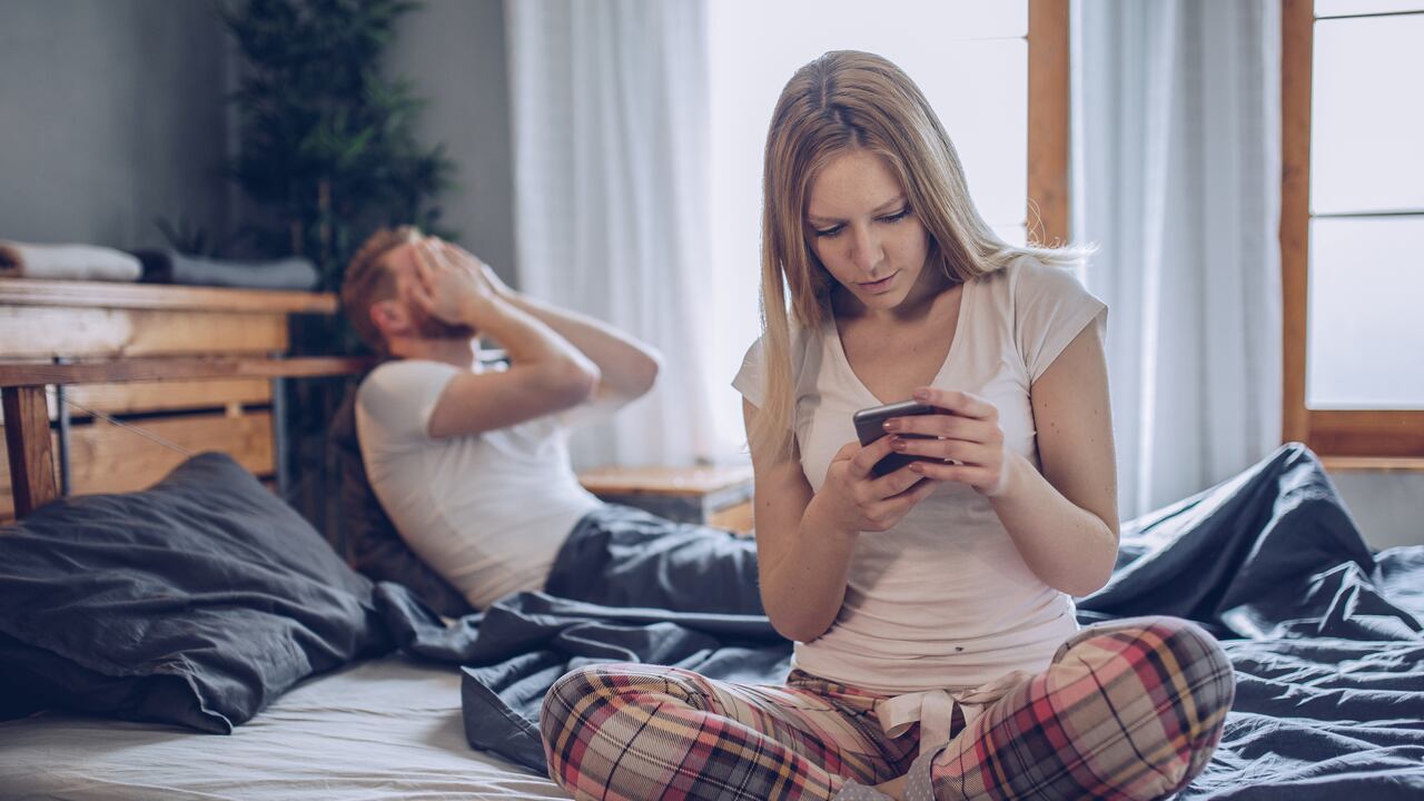 La infidelidad puede identificarse en una relación con cinco simples preguntas.