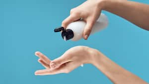 Erradicar señales de envejecimiento en las manos