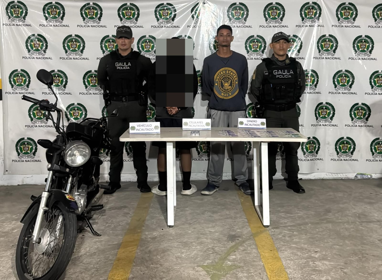 Estos son otros de los dos capturados en el operativo.