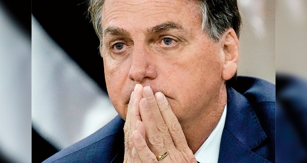 Jair Bolsonaro tendrá que enfrentar un proceso al decir sin ninguna prueba, que el sistema de voto electrónico contribuye al fraude. Foto: AP