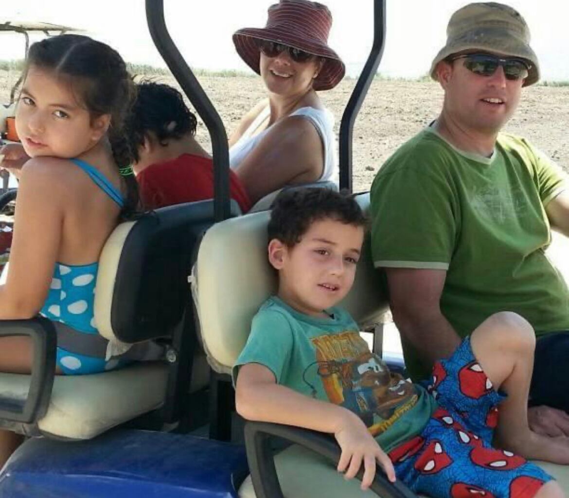 Familia Kutz. Foto: Facebook Livnat Kutz.