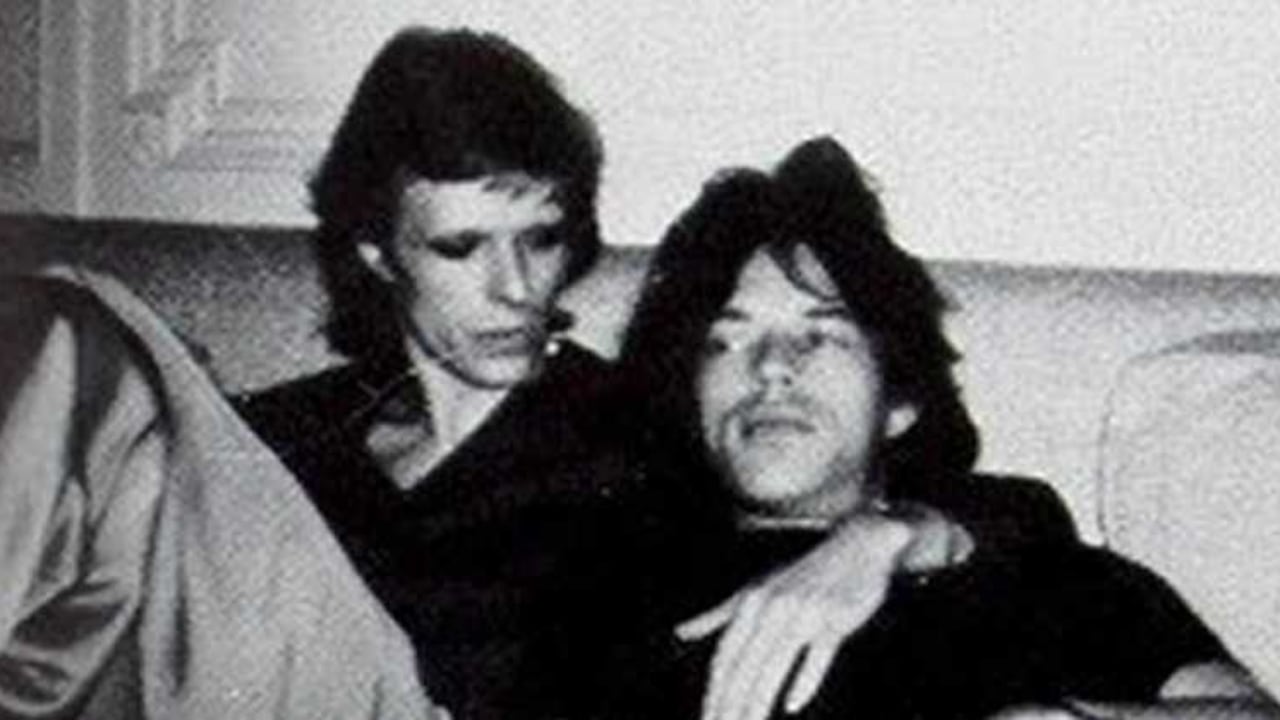 Se dice que Bowie y Jagger tuvieron un amorío durante 2 años.