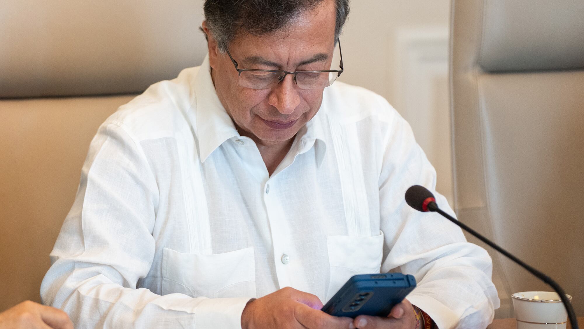 Gustavo Petro Celular