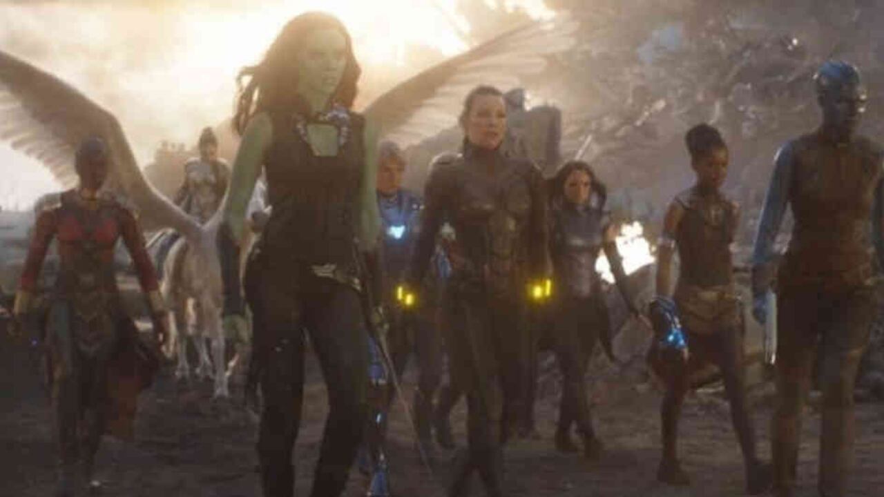 Algunos seguidores de Marvel piensan que el personaje trans estará vinculado con Valquiria, el personaje que aparece en la imagen sobre un caballo alado y que es interpretado por Tessa Thompson.