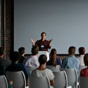 La educación universitaria es un sueño para muchos jóvenes que desean salir de su país de origen. Getty Images.