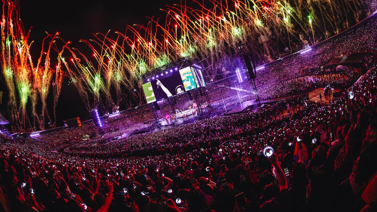 Más de 53 mil personas llenaron el Estadio el Campín, de presencia y de energía, en dos noches consecutivas de BTS en Bogotá.