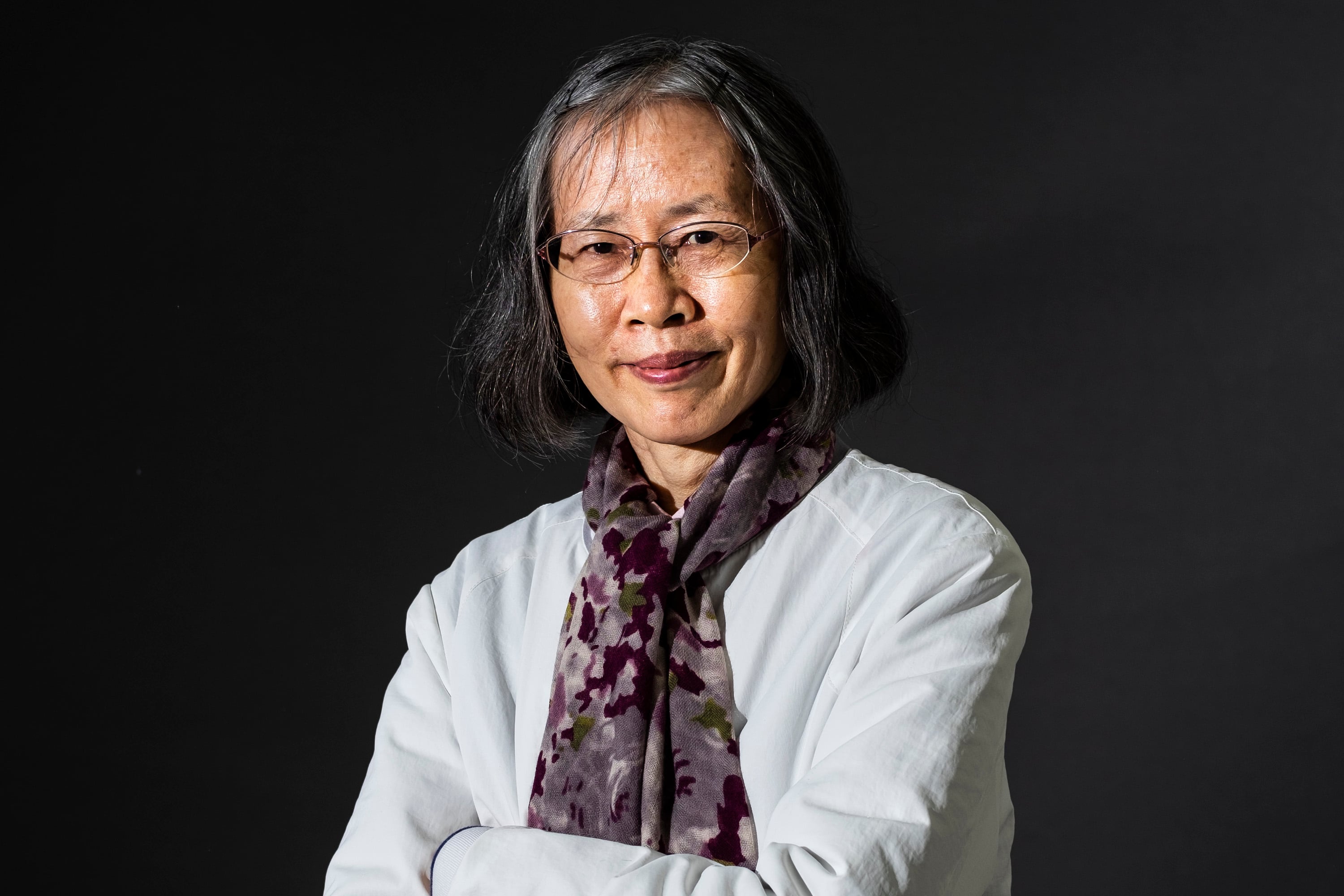 La escritora china Can Xue (retratada en el Edinburgh International Book Festival de 2019) es una de las grandes opcionadas a llevarse el Premio Nobel de Literatura 2024.