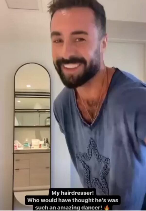 El hombre recreó la coreografía de Copa vacía.