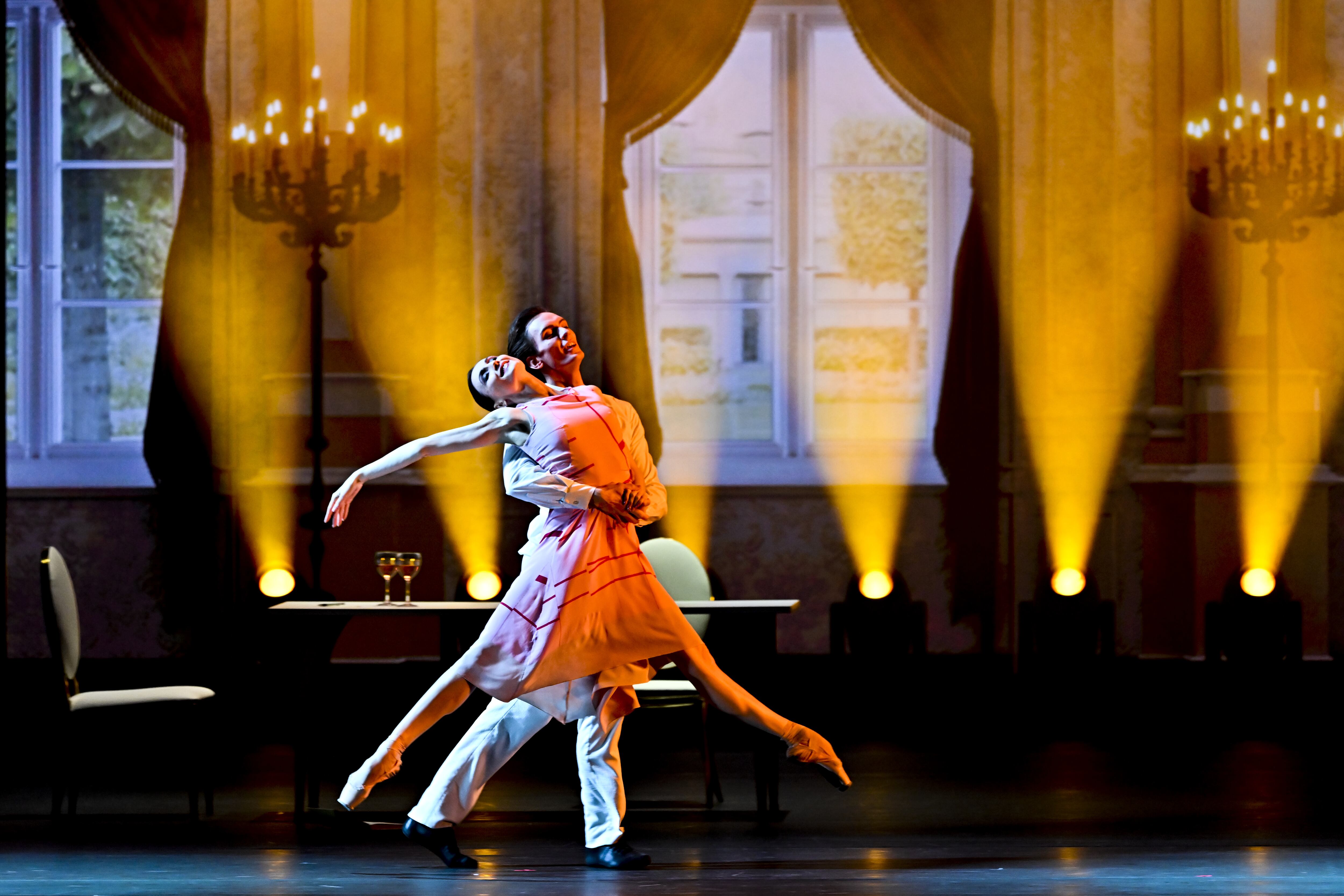 Rusia ha revisado en detalle los eventos de entretenimiento para evitar espectáculos que incentiven a prácticas del movimiento LGBTI