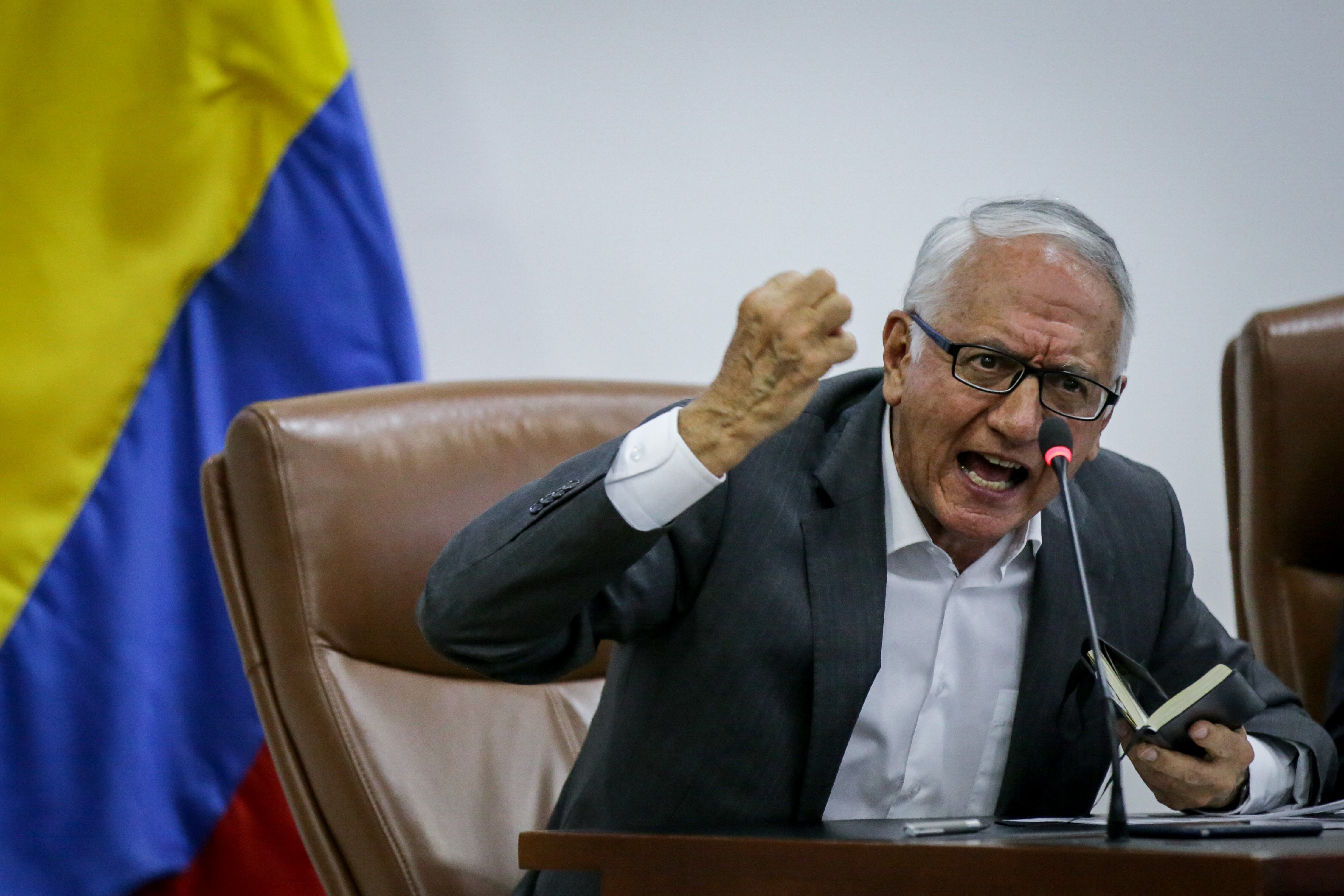 Debate sobre la reforma a la salud en la comisión séptima dela Cámara de Representantes.