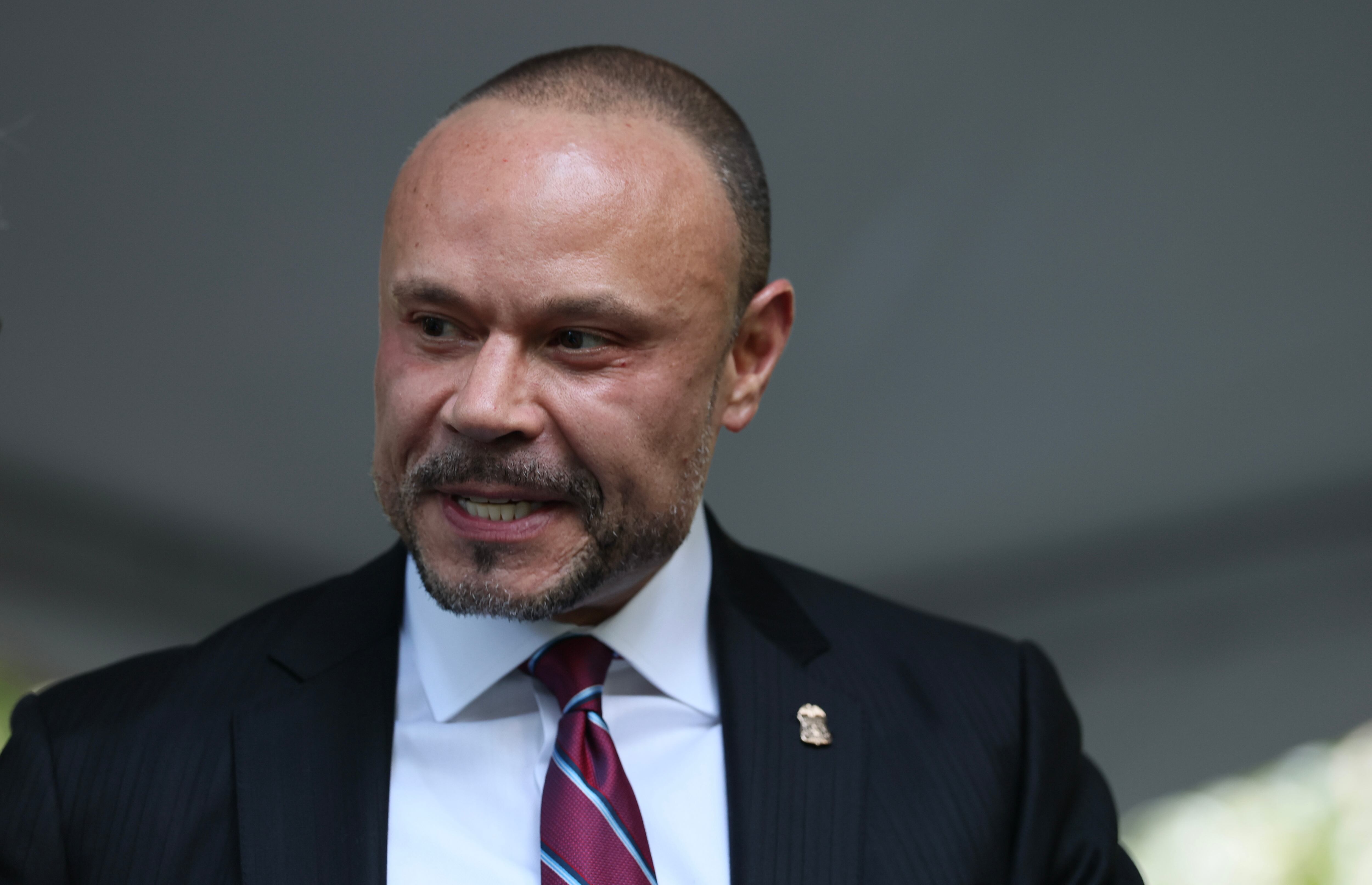 El subdirector del FBI, Dan Bongino, renunció a su cargo