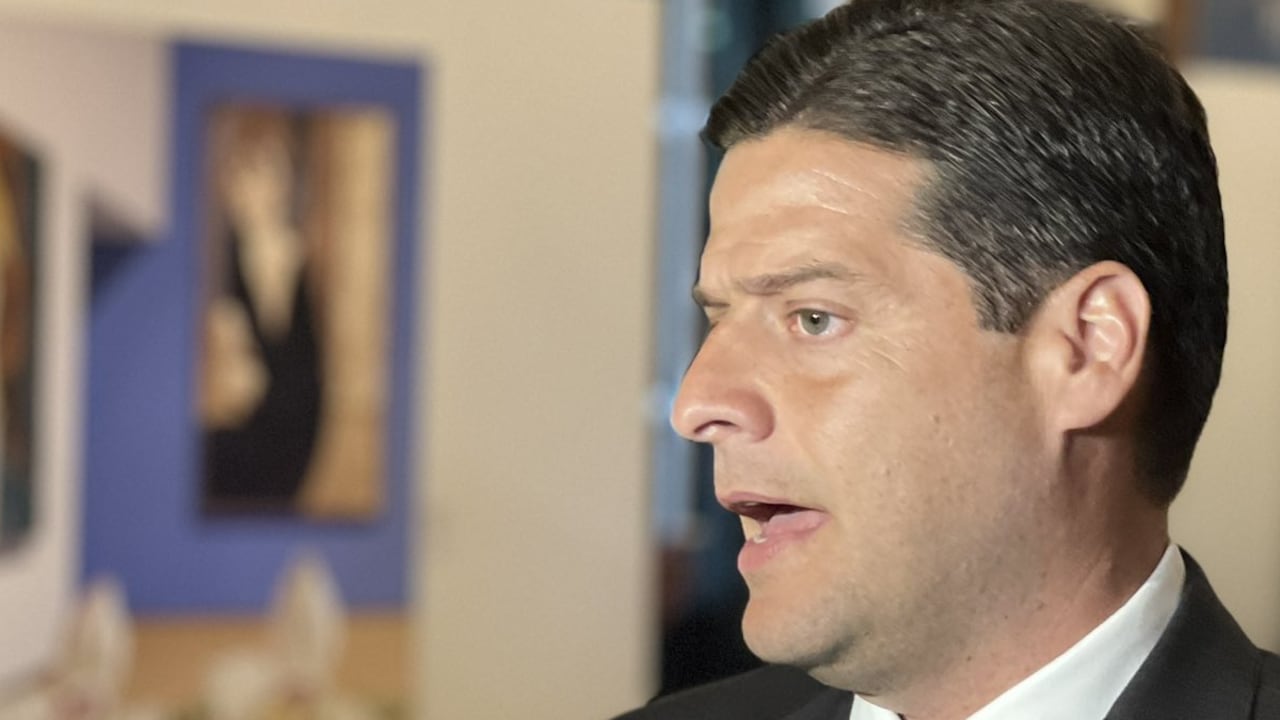 Mauricio Gómez Amín, senador liberal, invitó a construir sobre lo construido en Colombia, y señaló algunos de los errores del anterior gabinete ministerial.