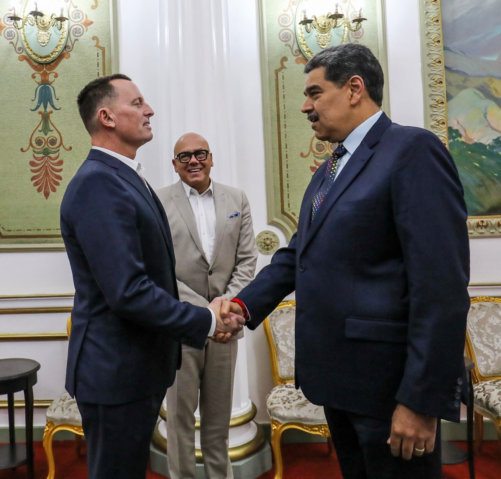 El presidente de Venezuela, Nicolás Maduro, recibió a Richard Grenell, enviado especial de Donald Trump