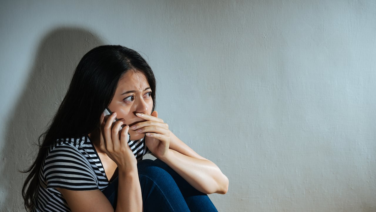 Recomiendan cortar contactos sospechosos para evitar filtración de datos o cobros abusivos.