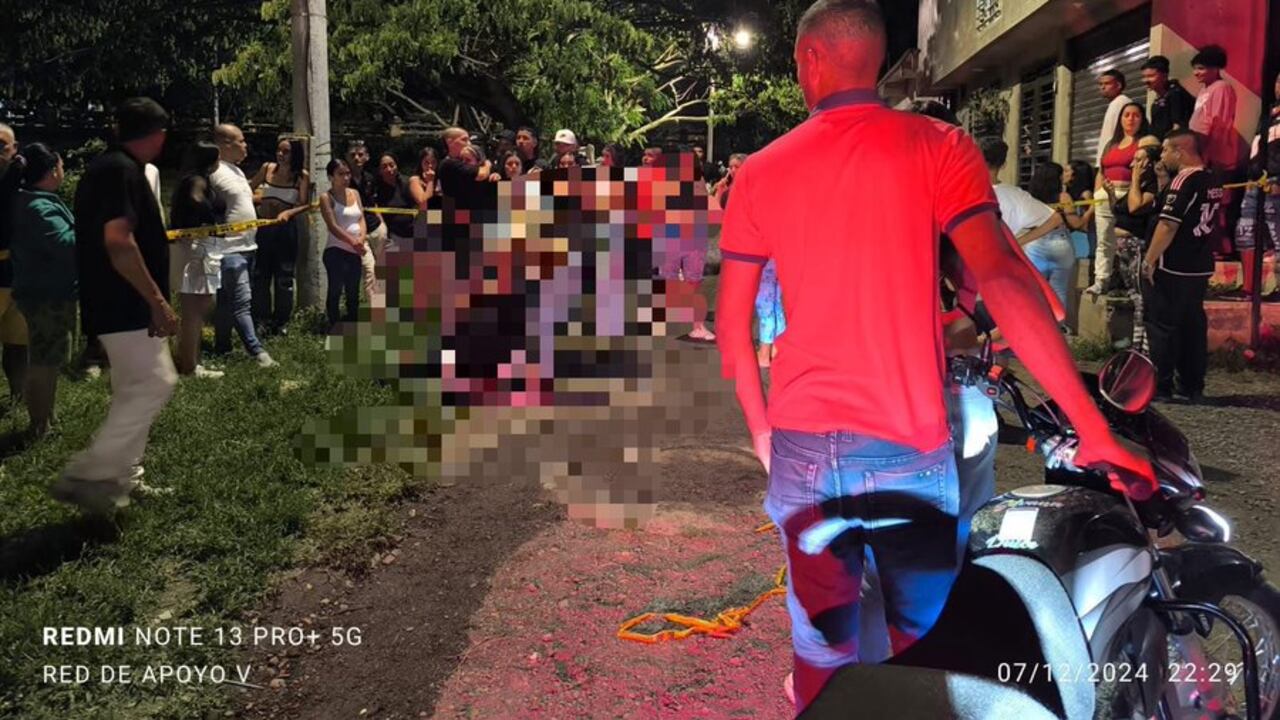 Este caso ahora es investigado por la Fiscalía General de la Nación, mientras que el soldado implicado en el hecho se presentó ante esta entidad luego de lo sucedido, muestra de su cooperación con la justicia para esclarecer lo sucedido.