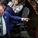 Iván Name fue elegido como nuevo presidente del Senado de la República.