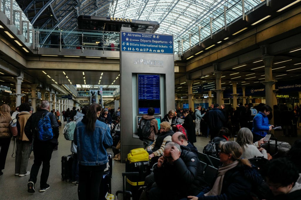 Travelers see their trains to Paris canceled for the day at St Pancras Station in London, England, on March 7, 2025, due to an unexploded WWII bomb found at Gare Du Nord. (Photo by Alberto Pezzali/NurPhoto via Getty Images)