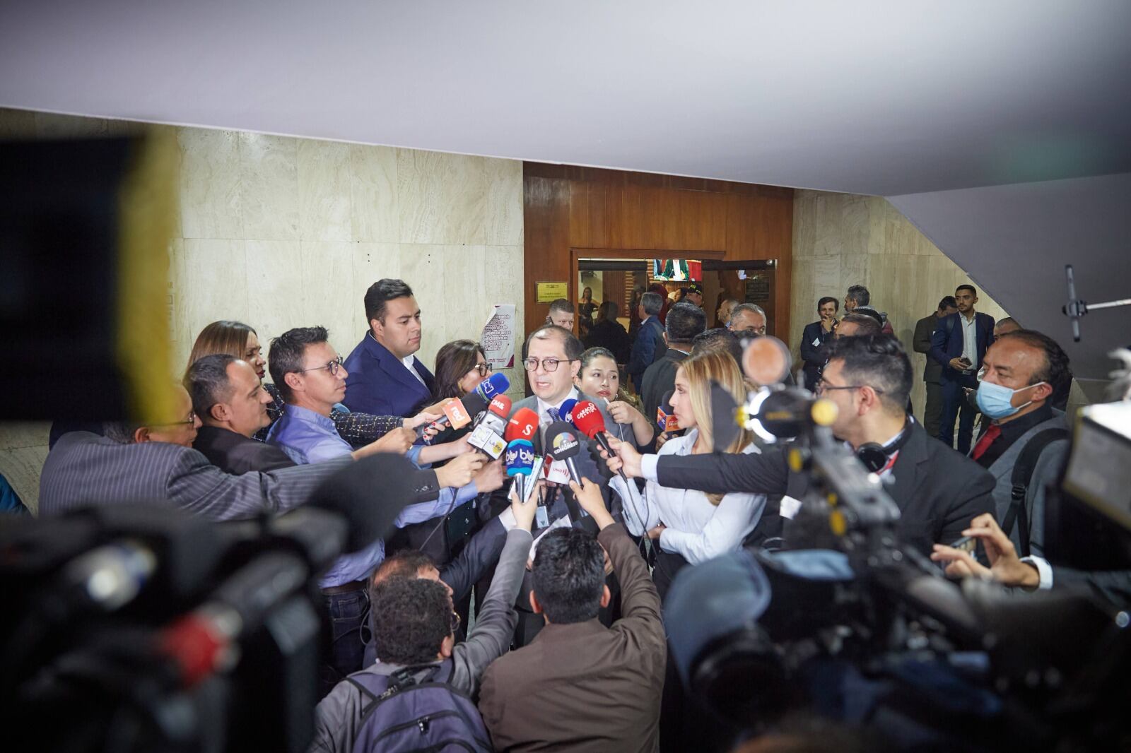 El fiscal general Francisco Barbosa, hizo duros reparos frente a la modificación que se pretende hacer al código penal a través del proyecto de humanización de las penas, presentado por el Gobierno Nacional