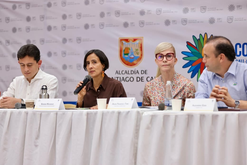 El Comité Directivo contó con la presencia de Luis Carlos Reyes, ministro de Comercio; Susana Muhamad, ministra de Ambiente; Dilian Francisca Toro, gobernadora del Valle, y Alejandro Eder, alcalde de Cali.