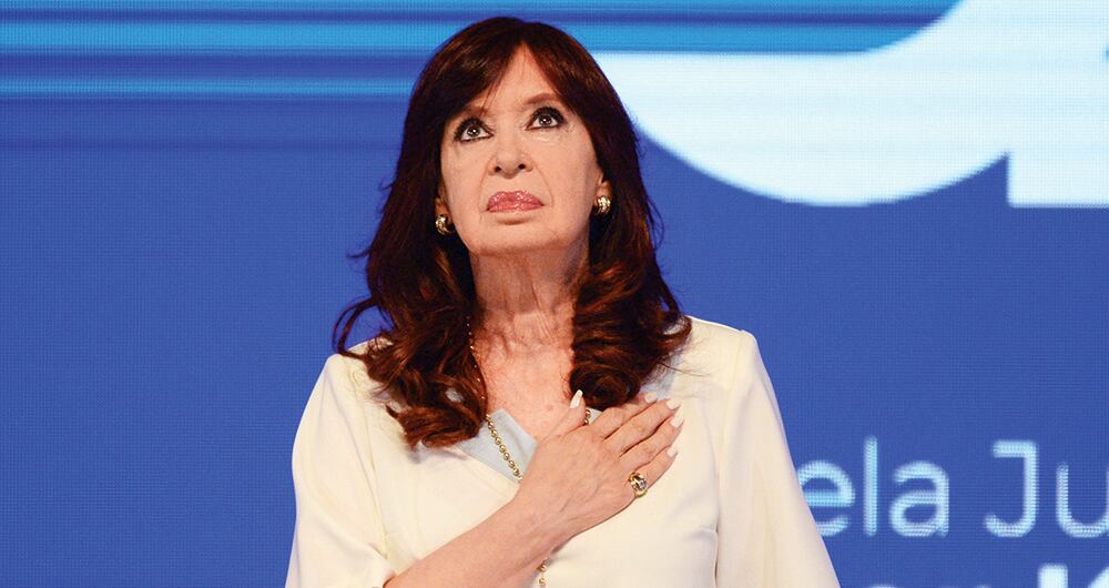 Tribunal argentino pide alta suma de dinero a la expresidenta Cristina Fernández de Kirchner y otros ocho condenados como devolución por los hechos de corrupción 