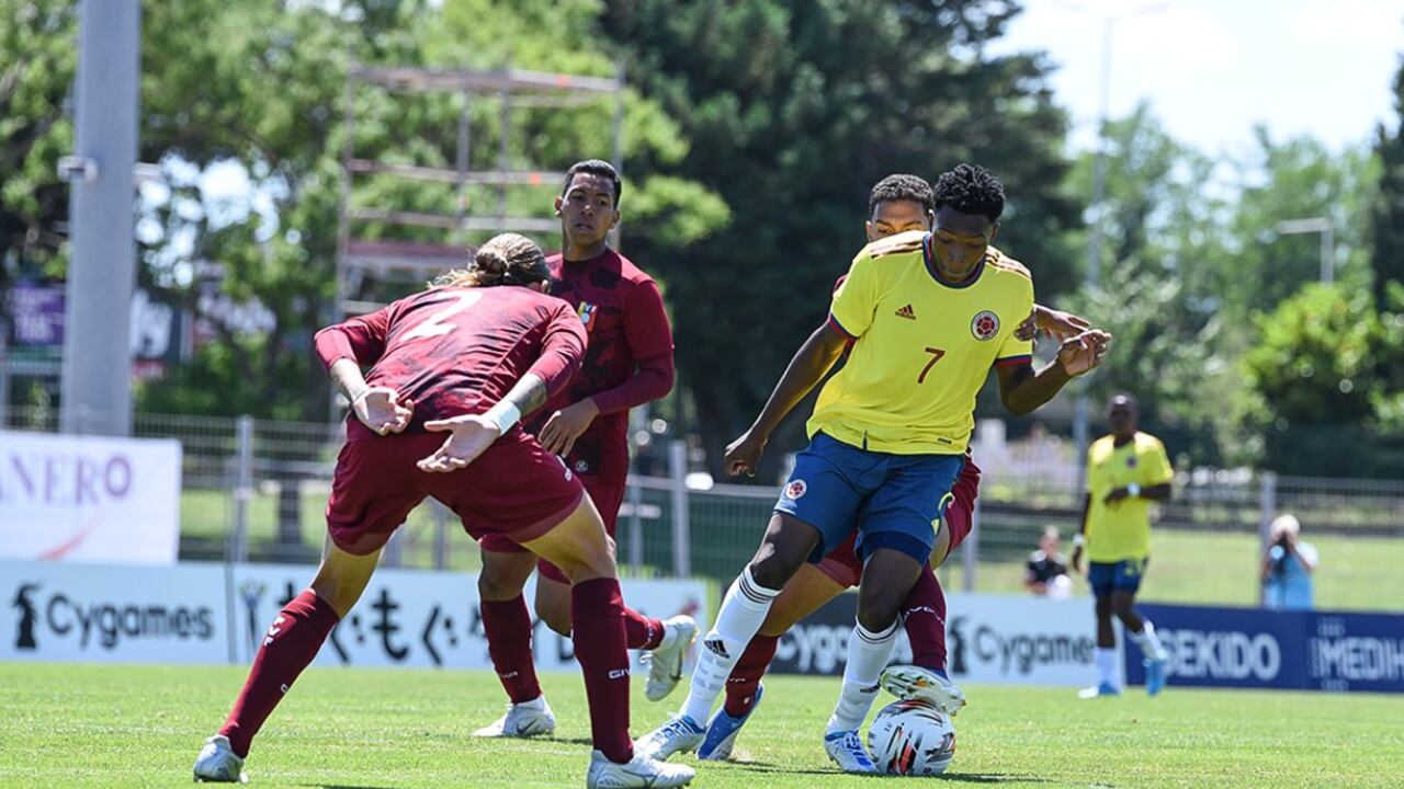 La Tricolor fue líder del grupo C.