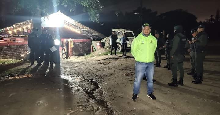 En los sellos que se impusieron a las puertas del establecimiento aparece claramente que la sanción es por 10 días