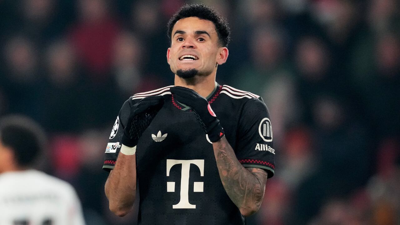 Luis Díaz en el partido de Bayern Múnich contra PSV por Champions.