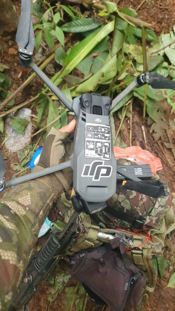Los disidentes de las Farc recurren a esta clase de aeronaves a la hora de atacar a los soldados que permanecen en el corregimiento de El Plateado, Argelia.